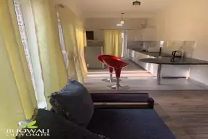 Bhowali Valley Chalets : 3 Bedroom Villa - Dining Area